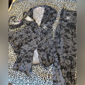 Juicy Couture Black and Gray Floral Lounge Set